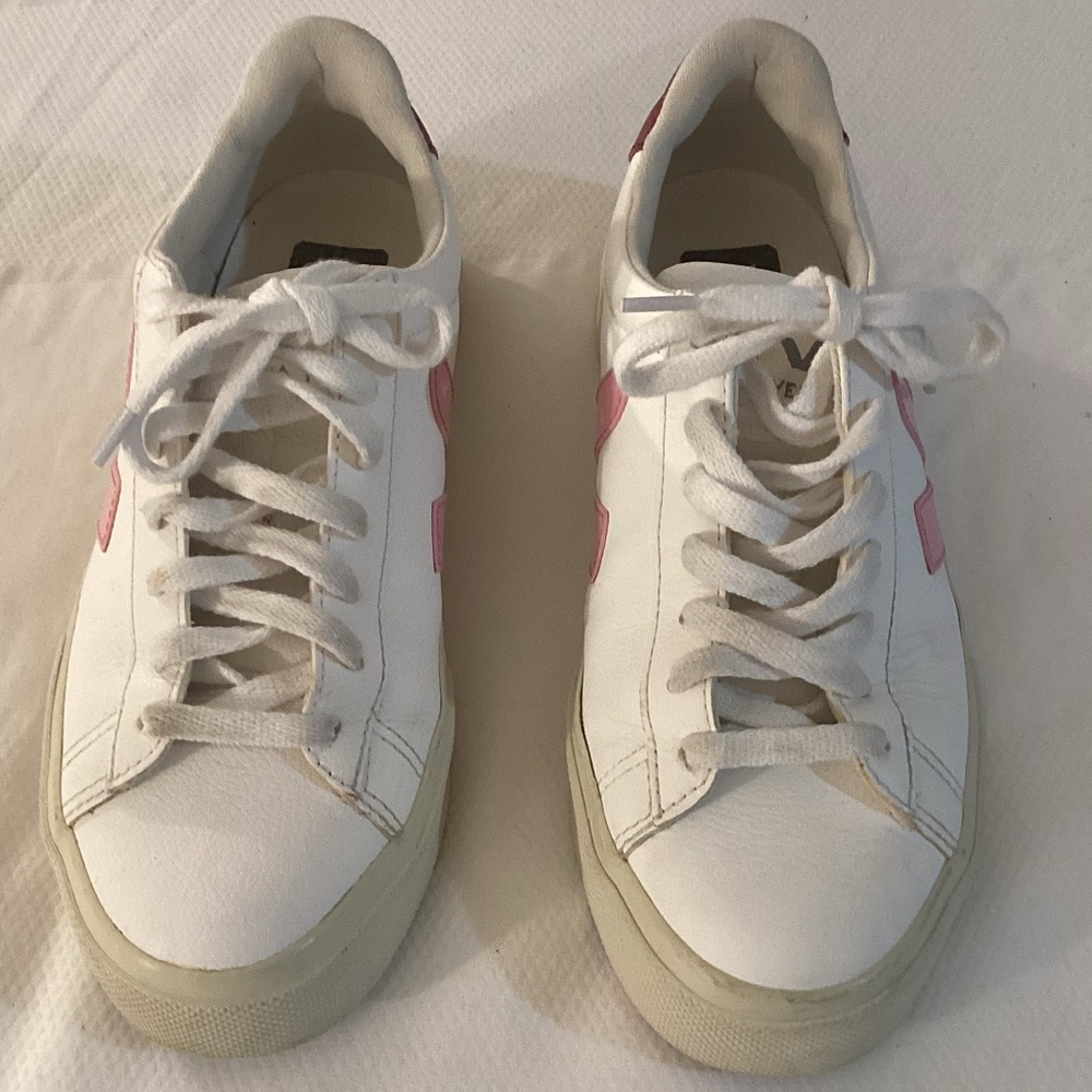 VEJA Esplar Low-Top Sneakers - Picture 4 of 13